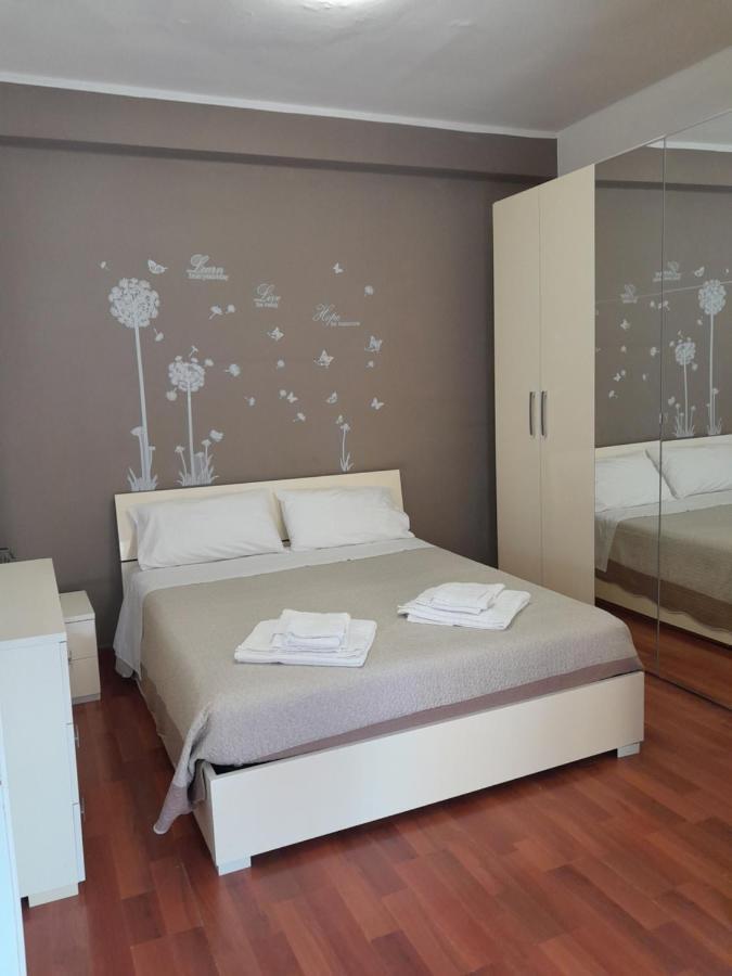 A Casa Di Sabry Lägenhet Bari Exteriör bild